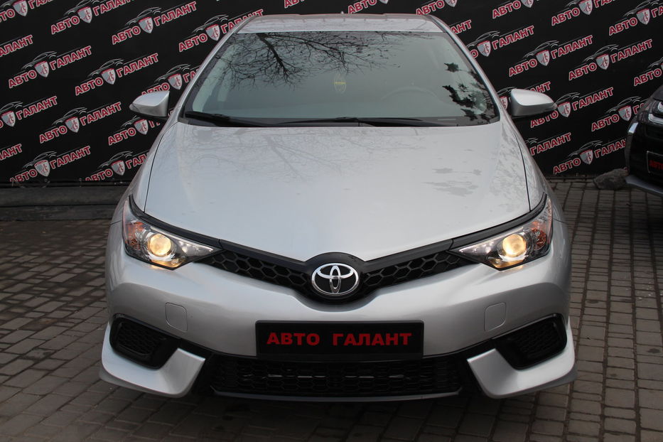 Продам Toyota Corolla IM 2018 года в Одессе