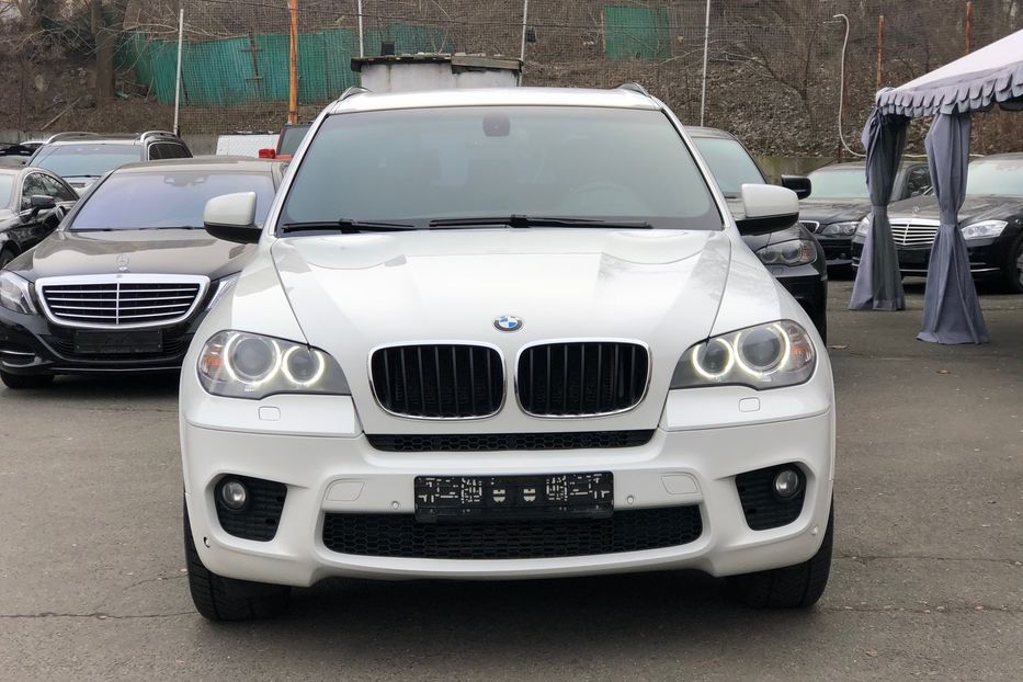 Продам BMW X5 М\\\ 3.0 Diesel 2012 года в Киеве