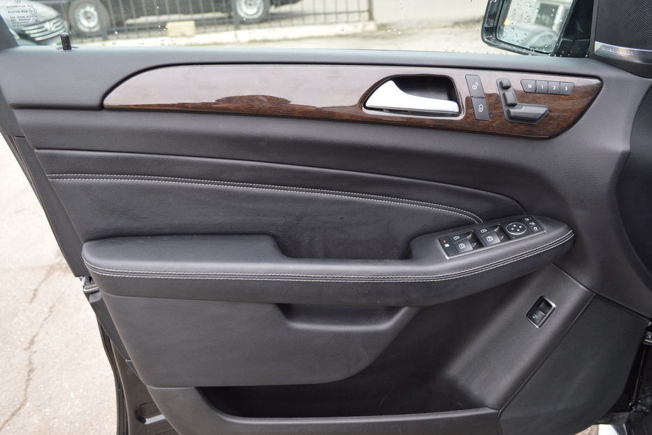 Продам Mercedes-Benz ML-Class 250 BlueTEC 2015 года в Одессе