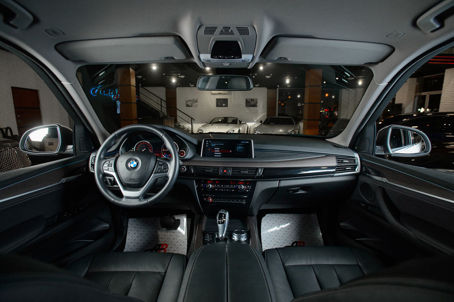 Продам BMW X5 2.5d 2018 года в Одессе