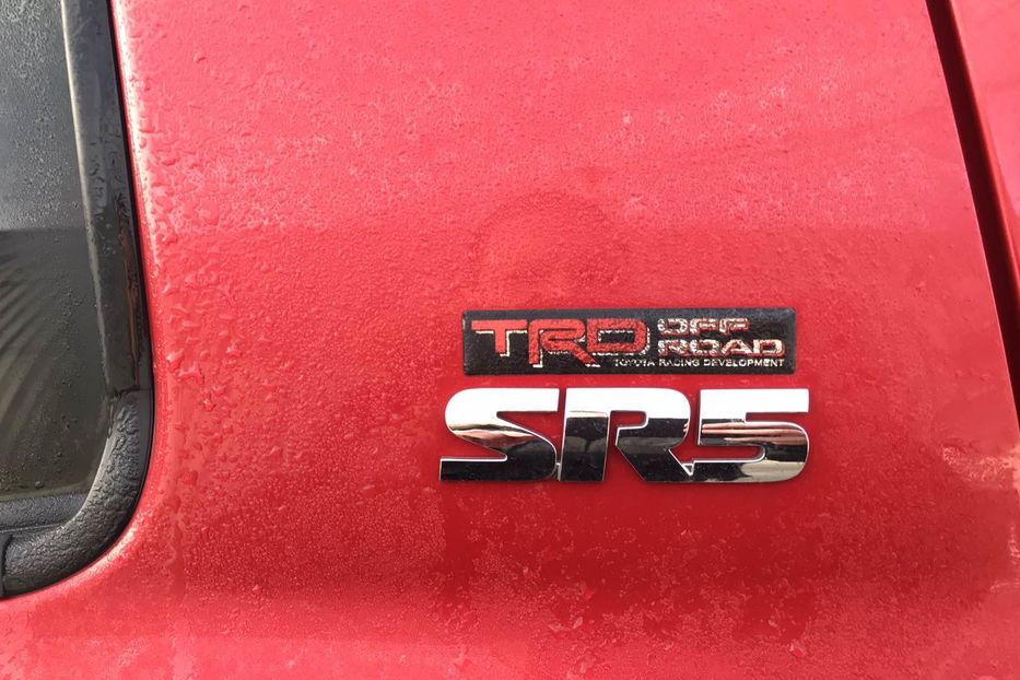 Продам Toyota Tundra 4.6 SR5 2014 года в Киеве