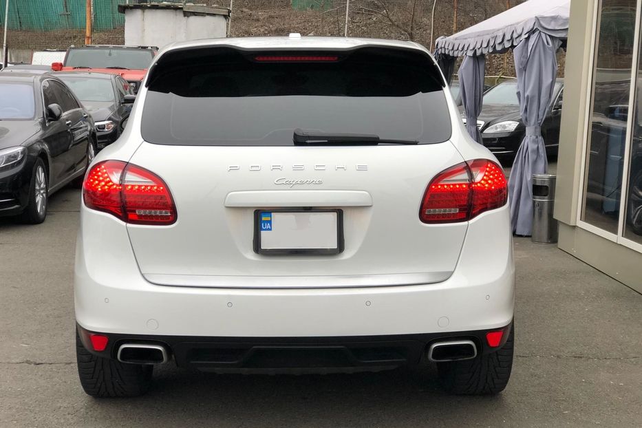 Продам Porsche Cayenne 3.6 2014 года в Киеве