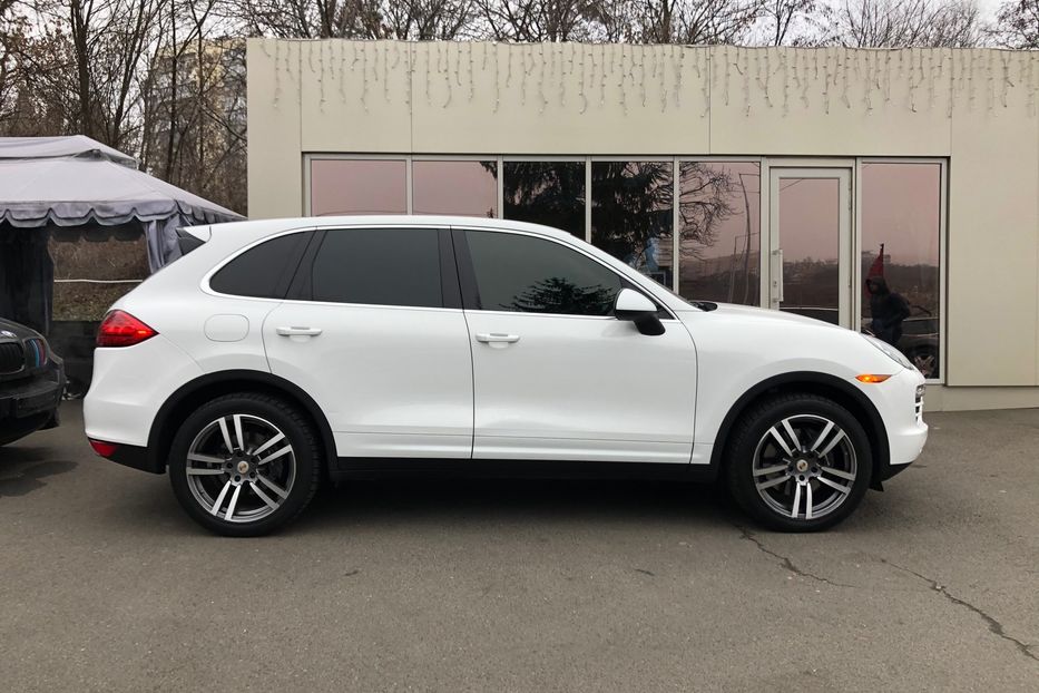 Продам Porsche Cayenne 3.6 2014 года в Киеве