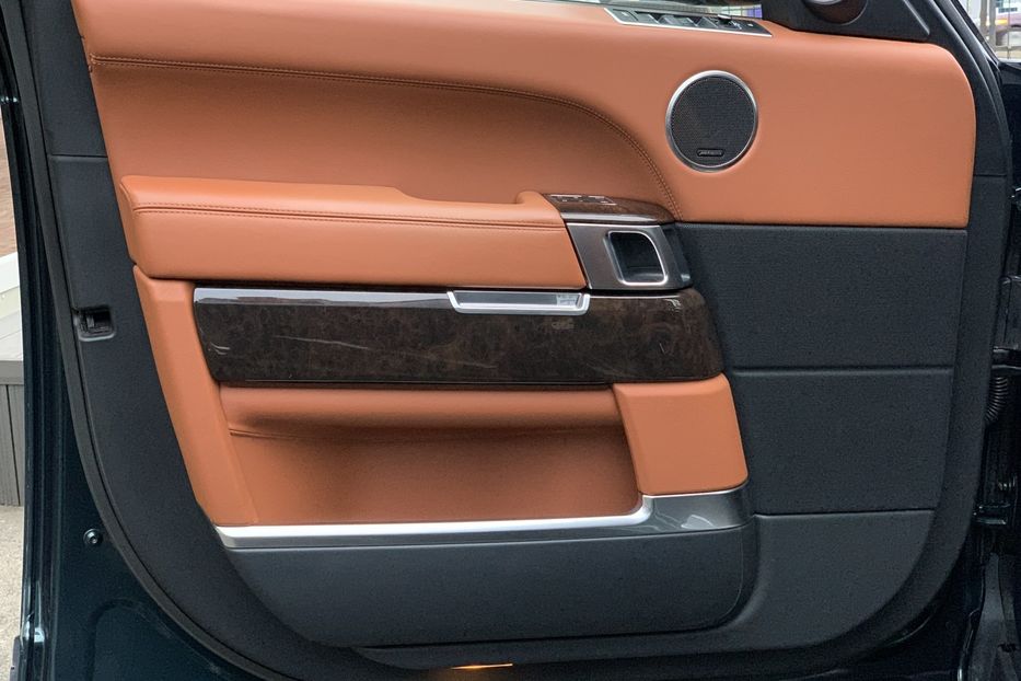 Продам Land Rover Range Rover Long 4.4TD Autobiography 2014 года в Киеве
