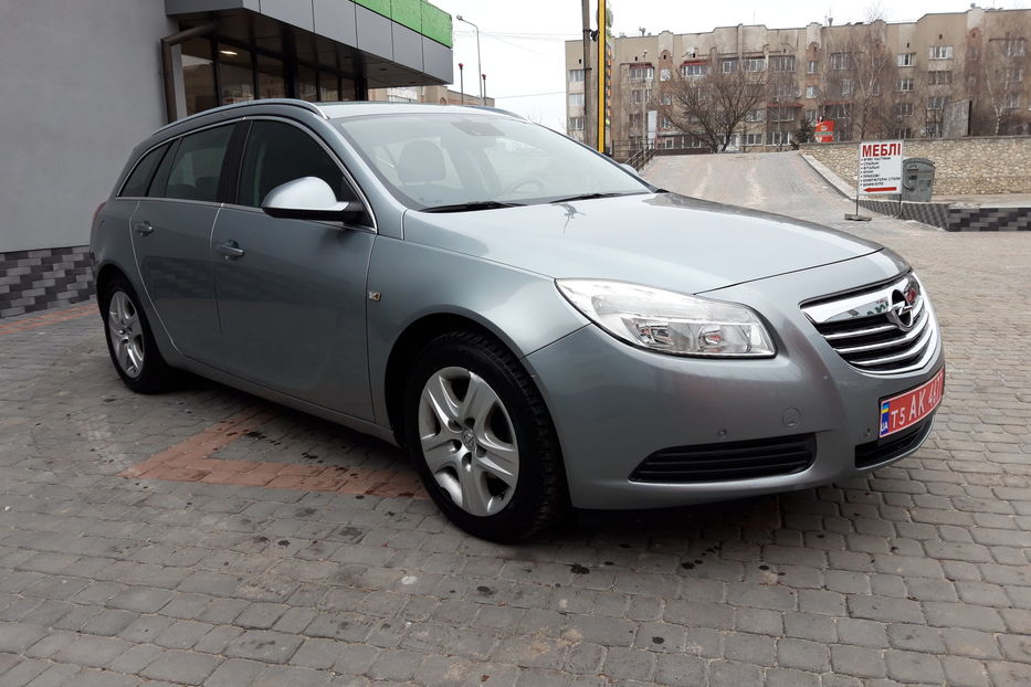 Продам Opel Insignia 96kW Avtomat Stan+++ 2010 года в Тернополе