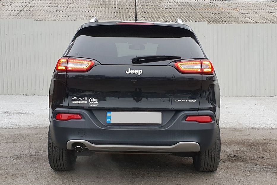 Продам Jeep Cherokee LIMITED 2015 года в Киеве