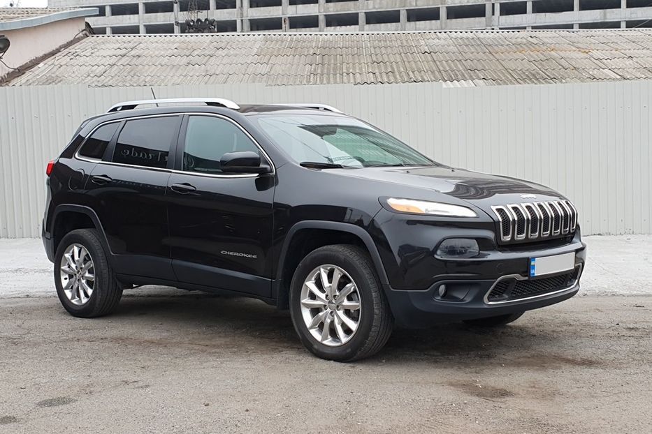 Продам Jeep Cherokee LIMITED 2015 года в Киеве