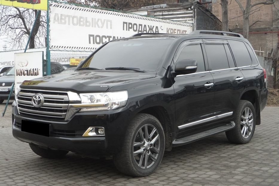 Продам Toyota Land Cruiser 200 2016 года в Днепре