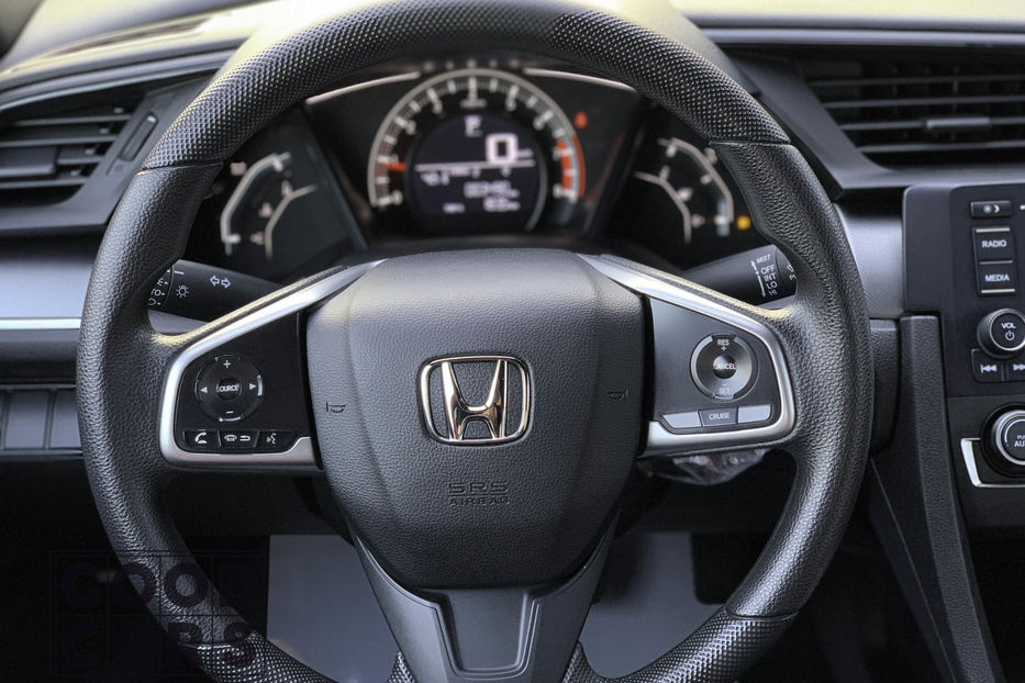 Продам Honda Civic 2018 года в Одессе