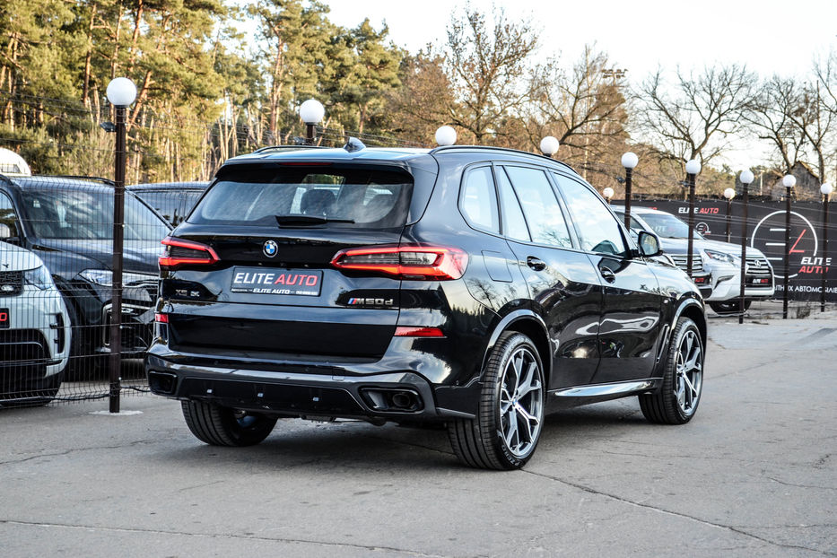 Продам BMW X5 M 50 D 2020 года в Киеве