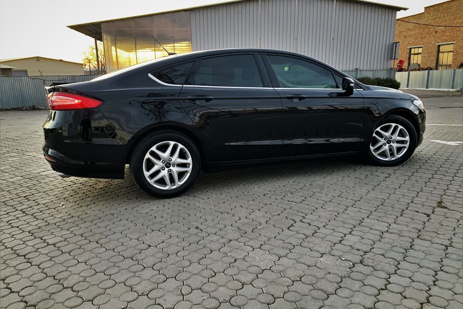 Продам Ford Fusion SE 2015 года в Черновцах