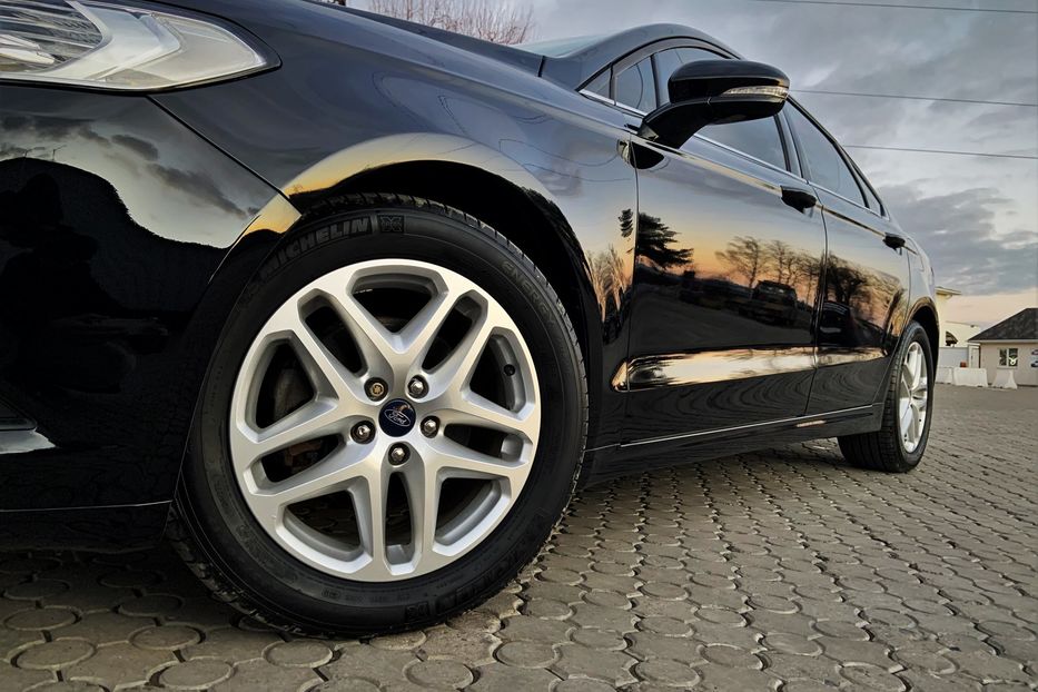 Продам Ford Fusion SE 2015 года в Черновцах