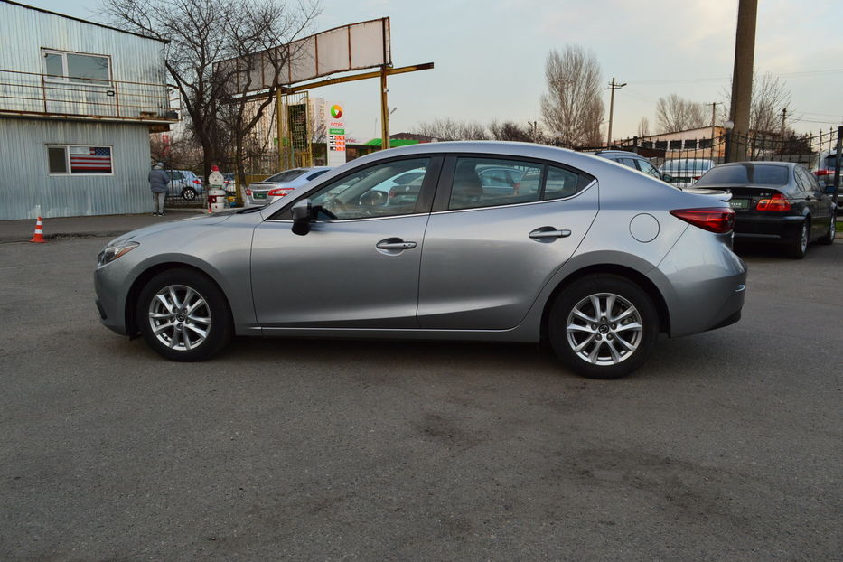 Продам Mazda 3 TOURING 2014 года в Одессе