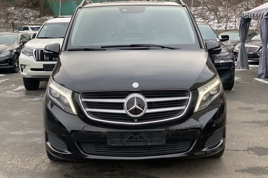 Продам Mercedes-Benz V-Class 250 AVANTGARDE EDITION 2015 года в Киеве