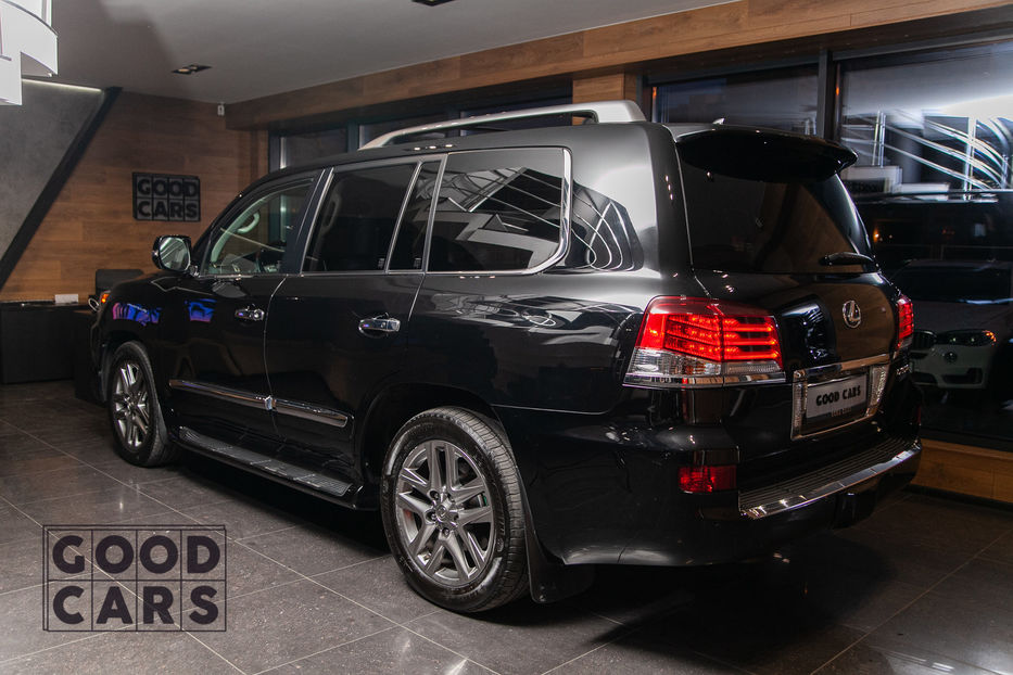 Продам Lexus LX 570 AWD Luxury + 2013 года в Одессе