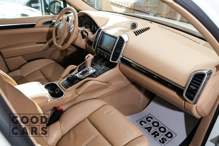 Продам Porsche Cayenne Platinum Edition 2014 года в Одессе