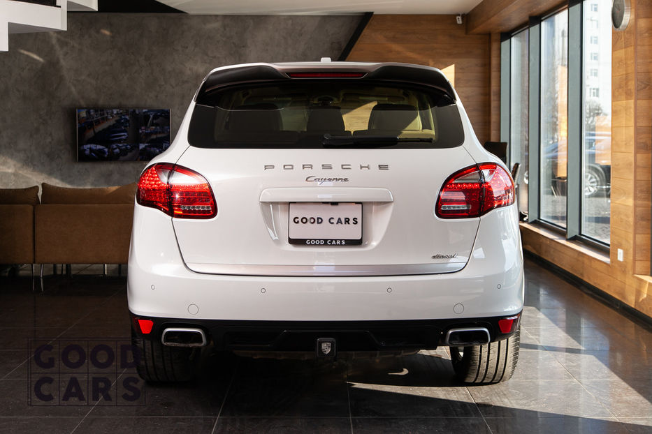 Продам Porsche Cayenne Platinum Edition 2014 года в Одессе