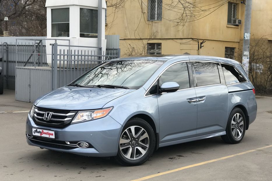 Продам Honda Odyssey Touring 2014 года в Одессе