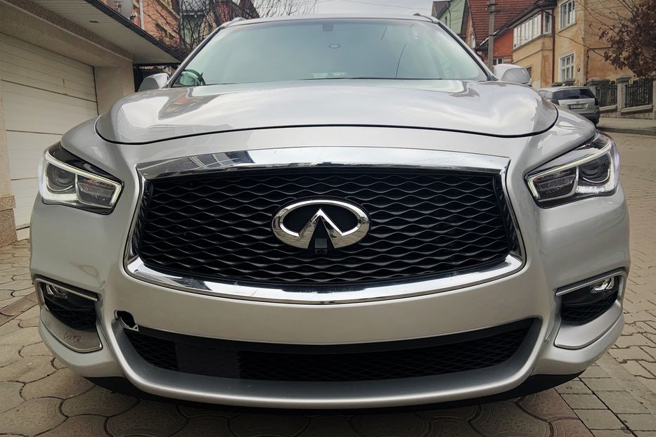 Продам Infiniti QX60 2016 года в Черновцах