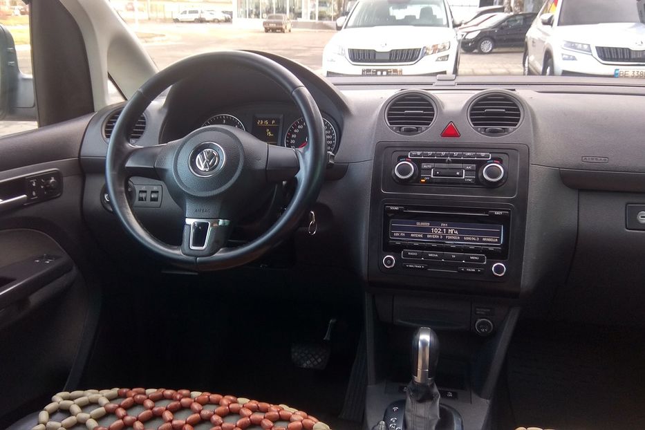 Продам Volkswagen Caddy пасс. 7 мест Hightline 2015 года в Николаеве