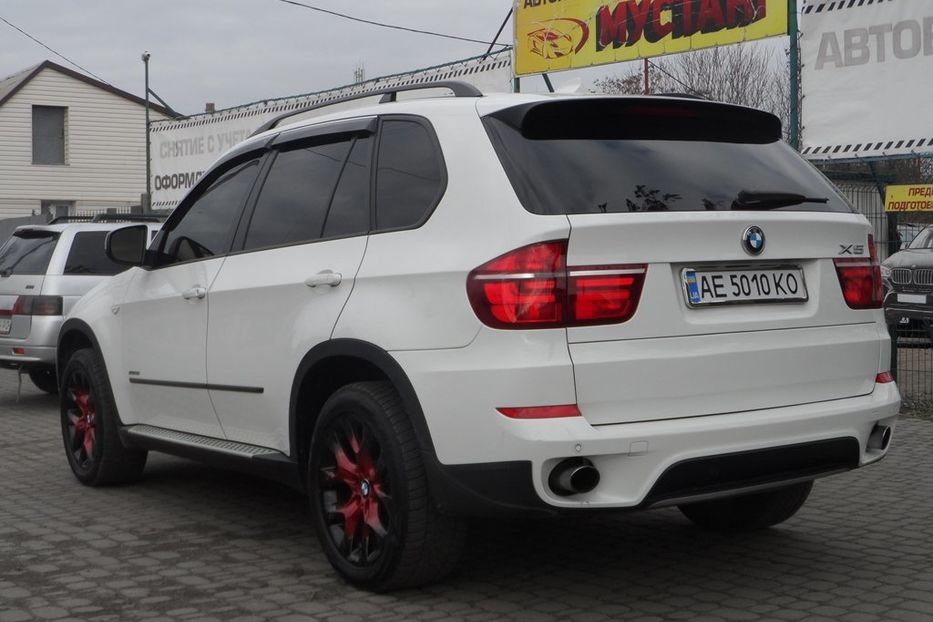 Продам BMW X5 2012 года в Днепре