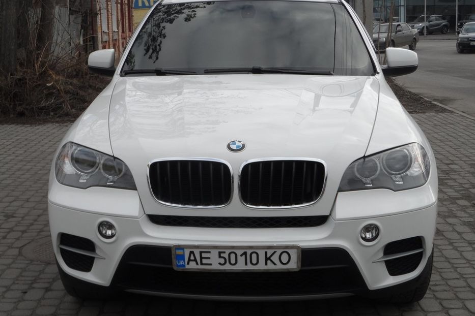 Продам BMW X5 2012 года в Днепре