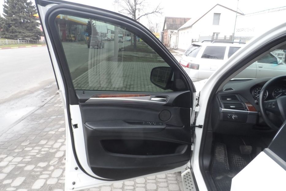 Продам BMW X5 2012 года в Днепре