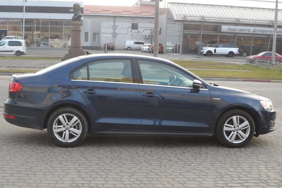 Продам Volkswagen Jetta 2013 года в Днепре