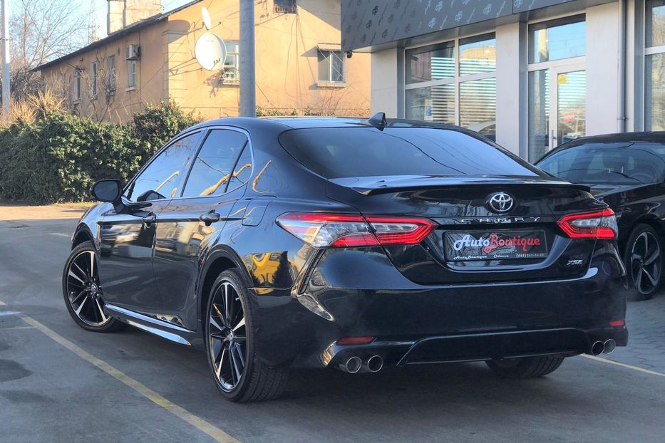 Продам Toyota Camry 2018 года в Одессе