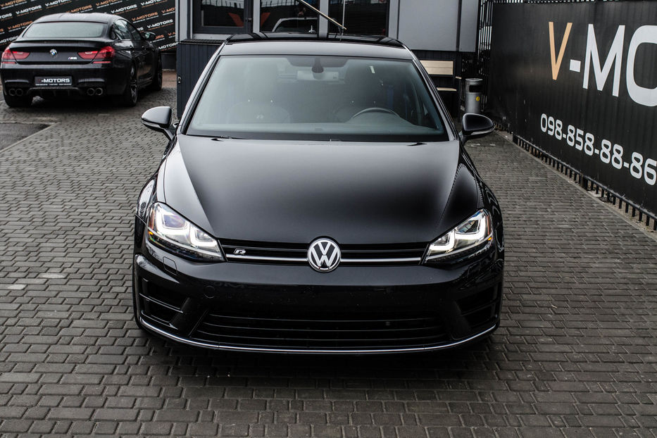 Продам Volkswagen Golf R 2015 года в Киеве