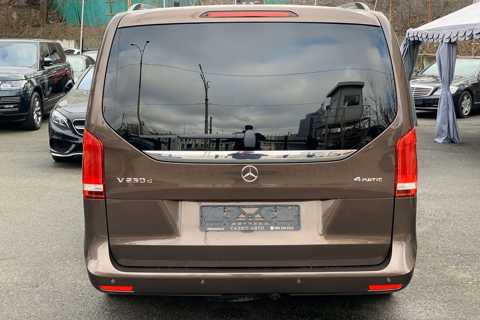 Продам Mercedes-Benz V-Class VIP Edition Extra Long 2015 года в Киеве