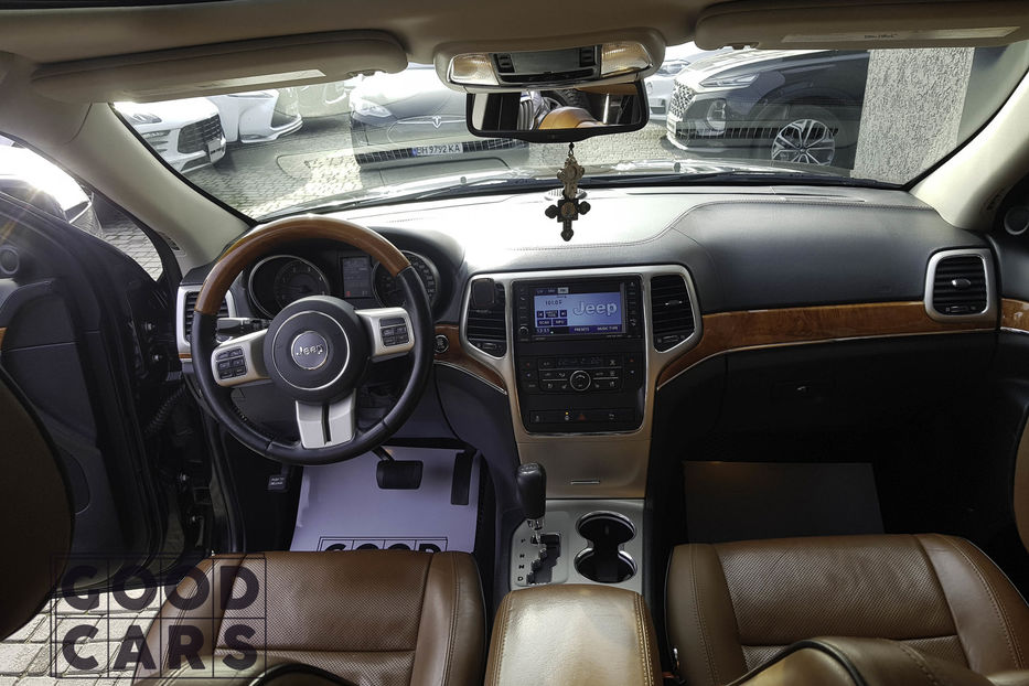 Продам Jeep Grand Cherokee OVERLAND 2012 года в Одессе