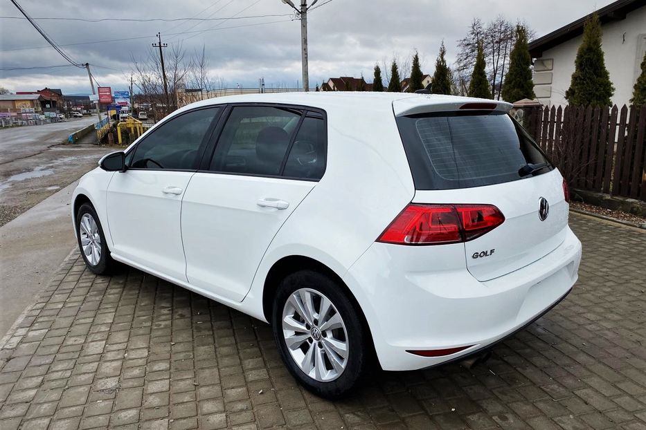 Продам Volkswagen Golf VII SE 2016 года в Черновцах