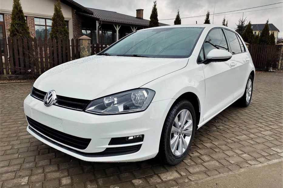 Продам Volkswagen Golf VII SE 2016 года в Черновцах