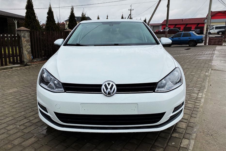 Продам Volkswagen Golf VII SE 2016 года в Черновцах