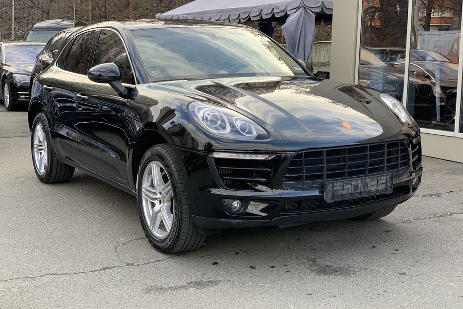 Продам Porsche Macan S 3.0  2016 года в Киеве