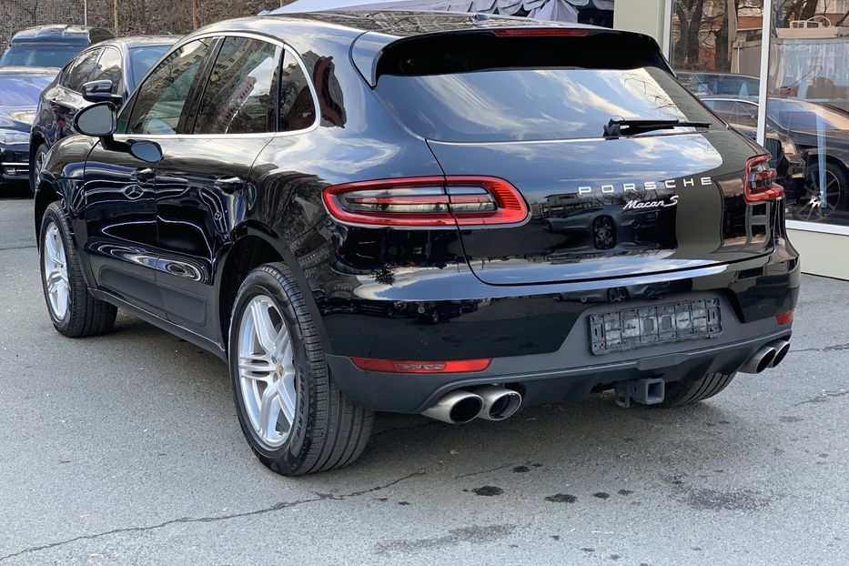 Продам Porsche Macan S 3.0  2016 года в Киеве