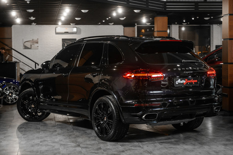 Продам Porsche Cayenne 2015 года в Одессе