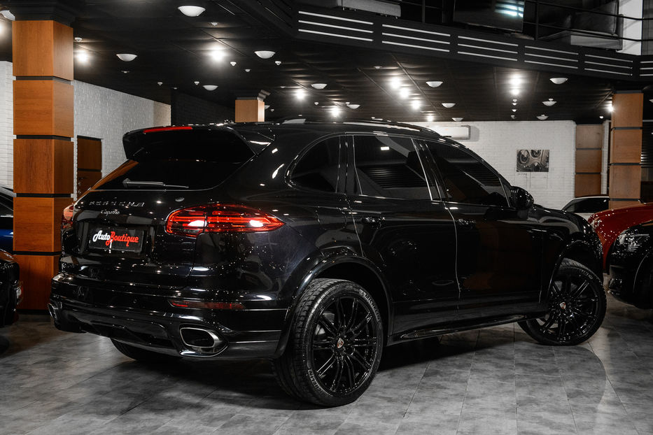 Продам Porsche Cayenne 2015 года в Одессе