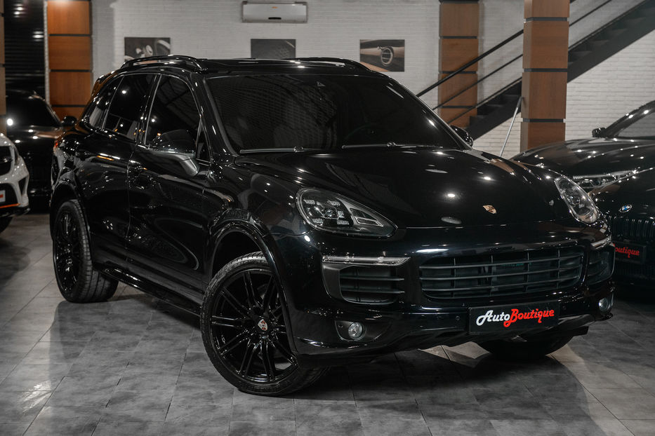 Продам Porsche Cayenne 2015 года в Одессе