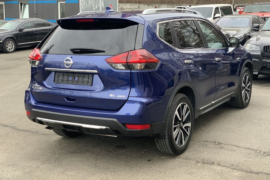 Продам Nissan Rogue SL AWD 2018 года в Киеве