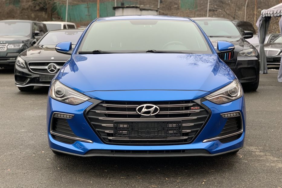 Продам Hyundai Elantra Sport 2017 года в Киеве