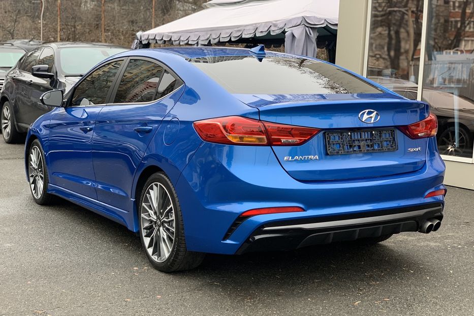 Hyundai Elantra 2017