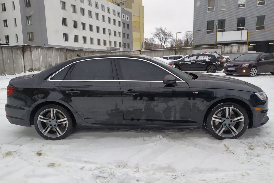 Продам Audi A4 Premium Plus 2017 года в Харькове