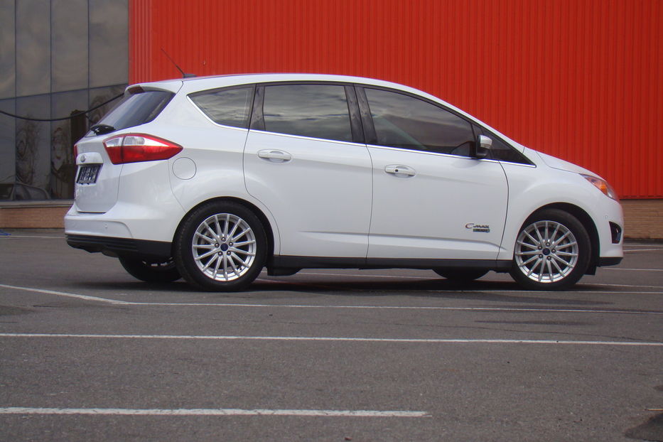 Продам Ford C-Max HYBRYD 2016 года в Одессе