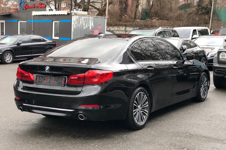 Продам BMW 520 D 2013 года в Киеве