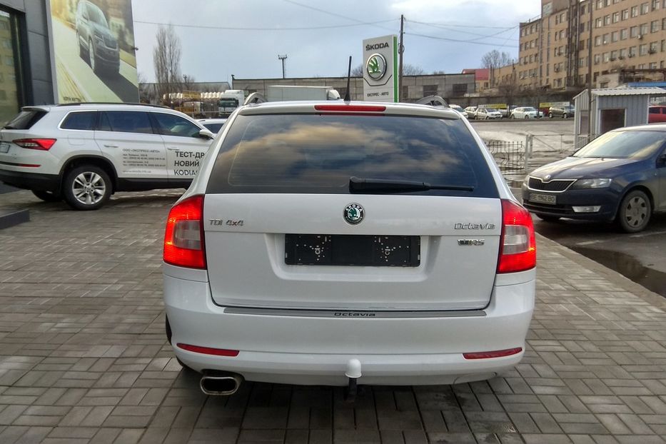 Продам Skoda Octavia A5 4x4 2011 года в Николаеве