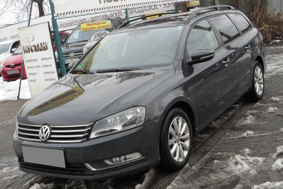 Продам Volkswagen Passat B7 2011 года в Днепре