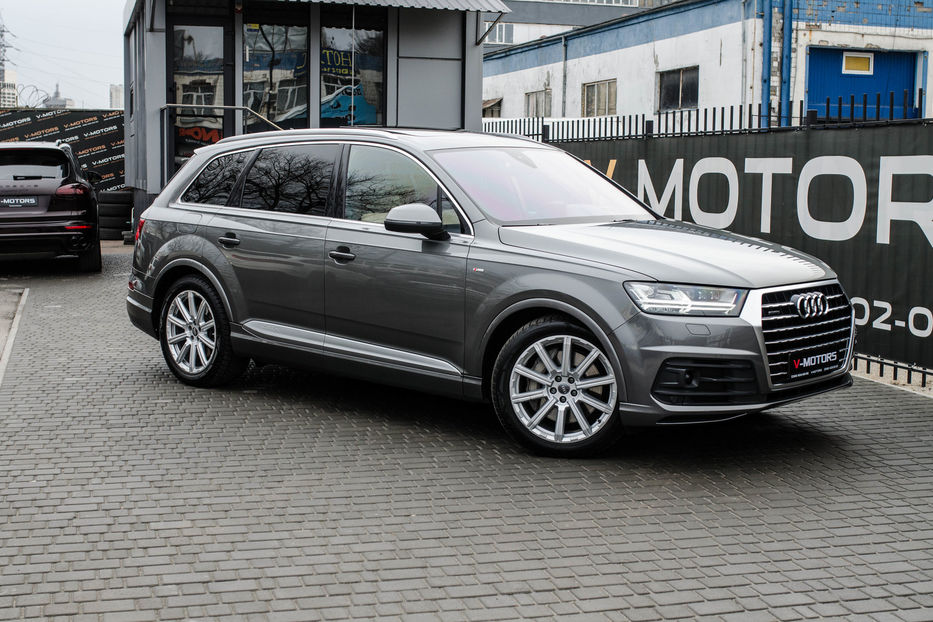 Продам Audi Q7 3.0TDI Exclusive 2016 года в Киеве