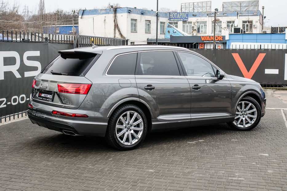 Продам Audi Q7 3.0TDI Exclusive 2016 года в Киеве